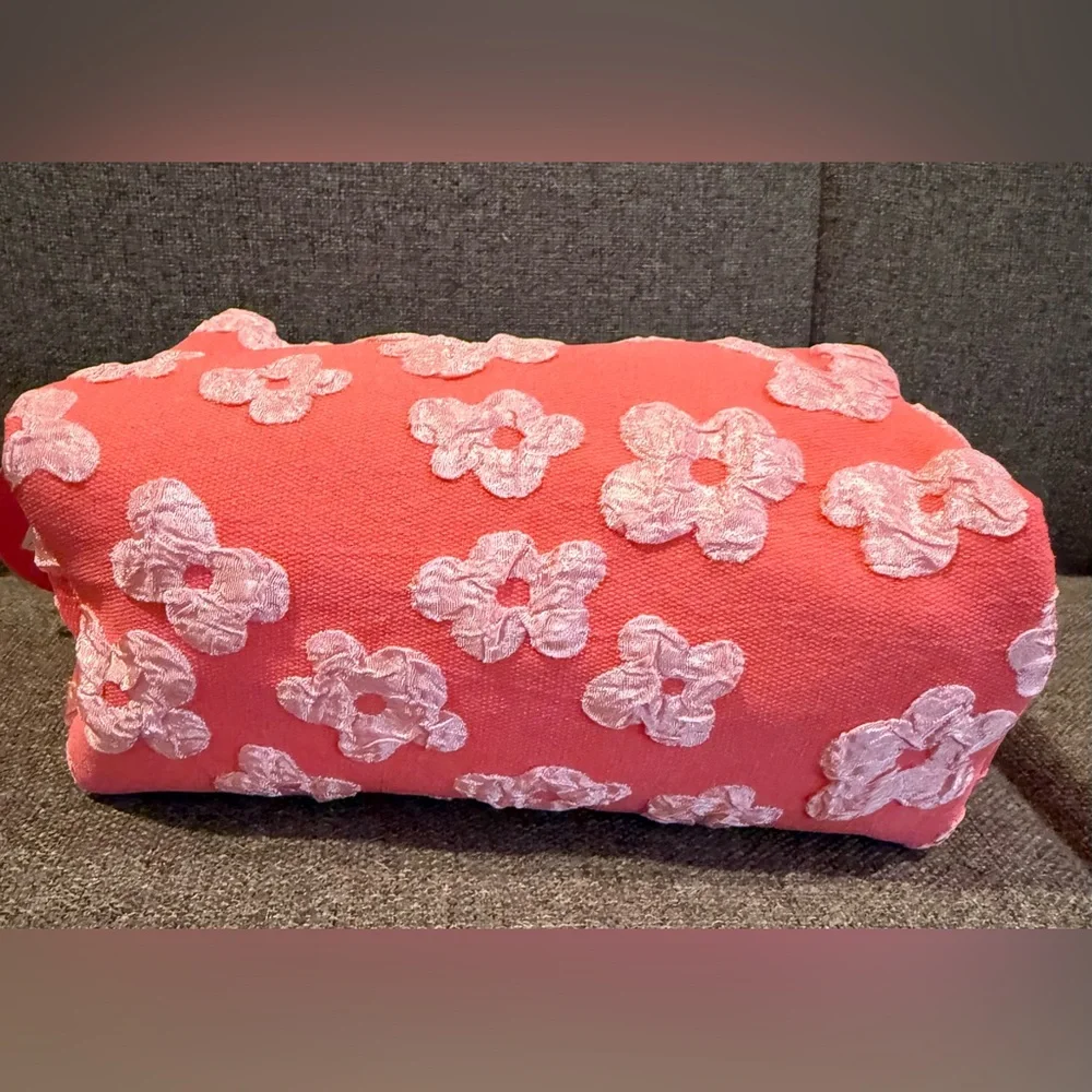 Ulta Makeup bag with makeup - Picture 12 of 12